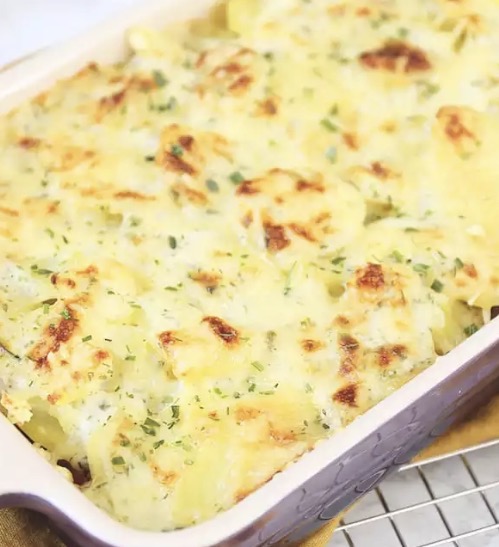 Gegratineerde bloemkoolschotel