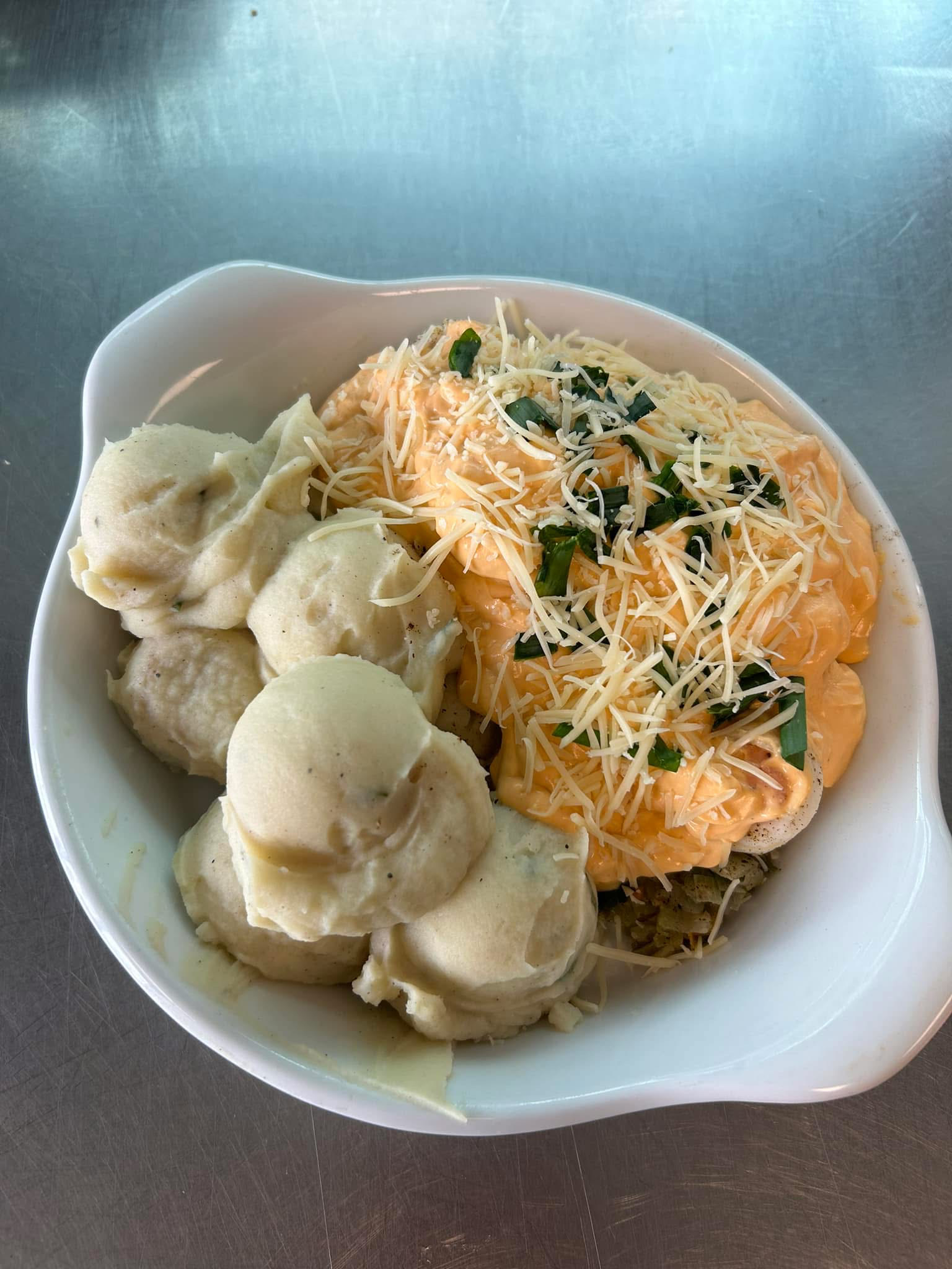 Bieslookpuree met Tongrolletjes 